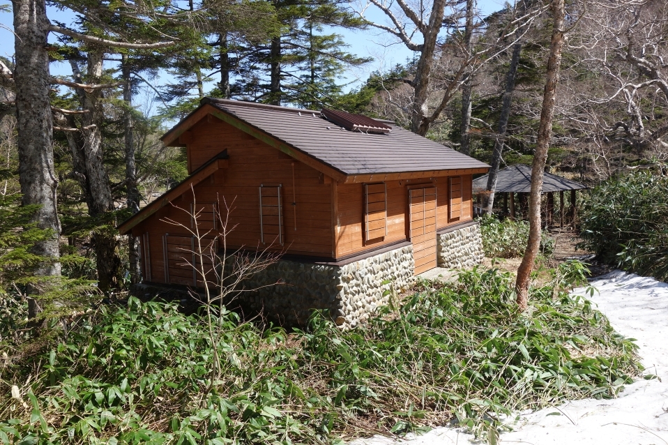 四十八池公衆便所