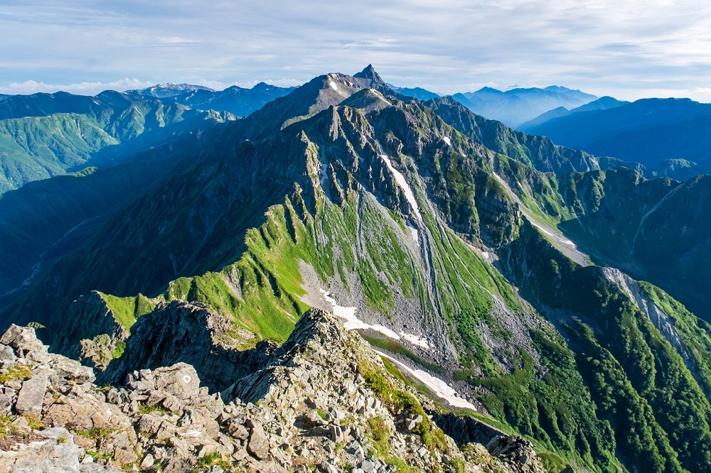 北穂高岳から見た槍ヶ岳