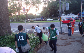 クリーンアップ活動の様子