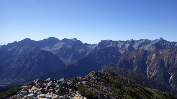常念岳から槍・穂高連峰