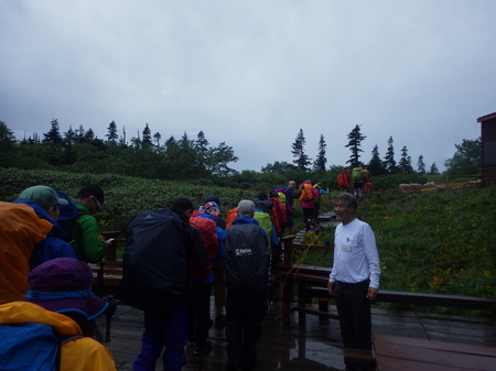 小屋からの出発