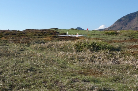 毛無峠での模型飛行機