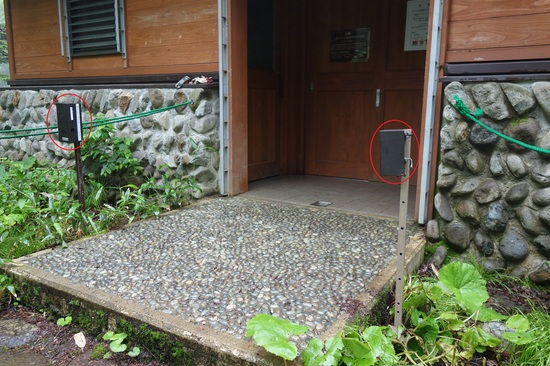 四十八池公衆便所のカウンター