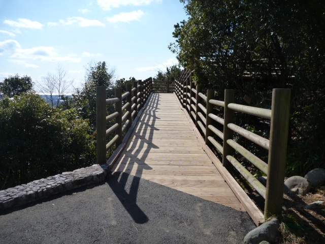 スロープ登り口写真